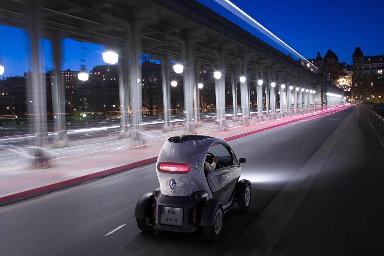 Image principale de l'actu: La twizy de renault aura le role principal du prochain terry gillian 