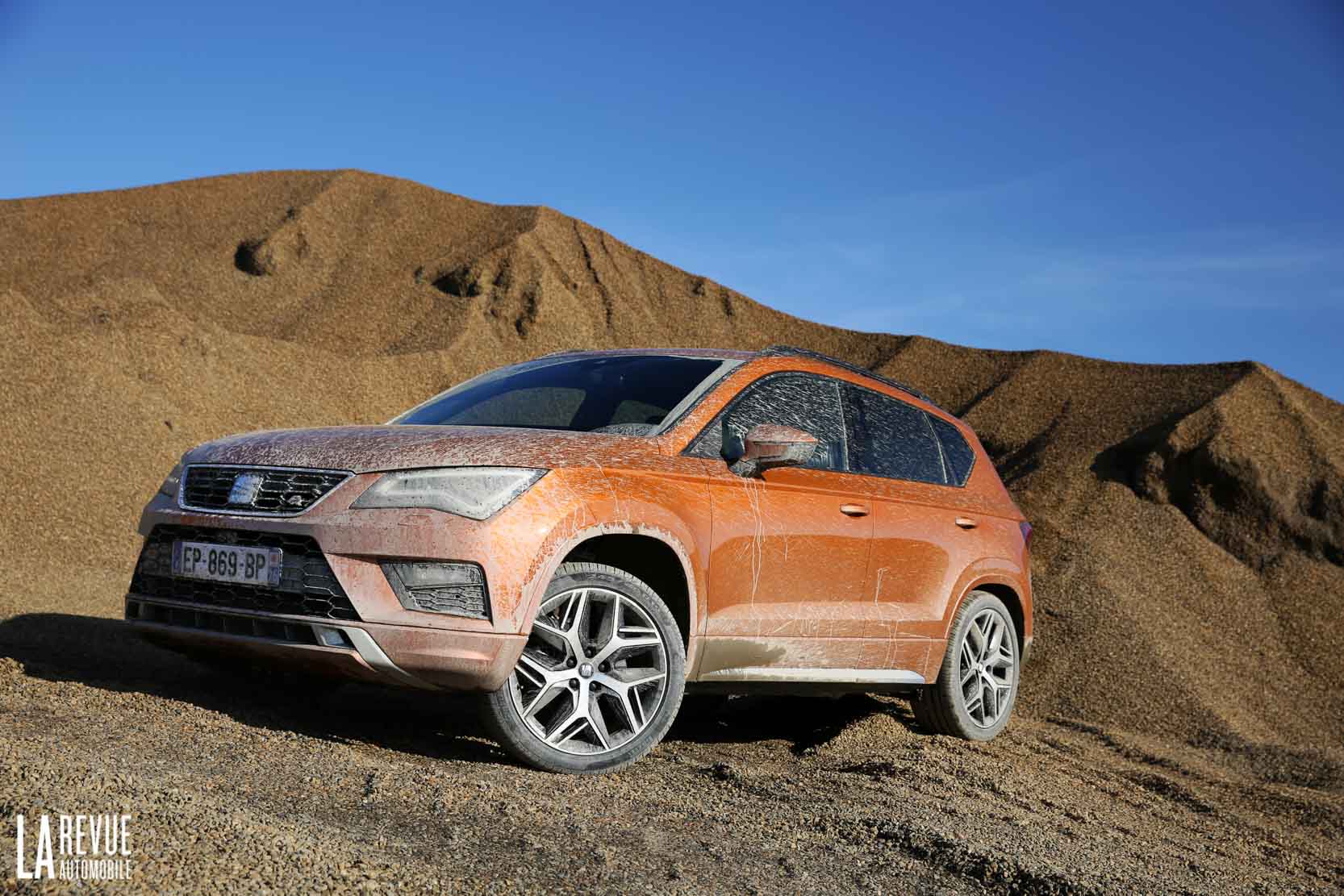 Image principale de l'actu: Essai SEAT Ateca FR : le rallye des 1000 flaques