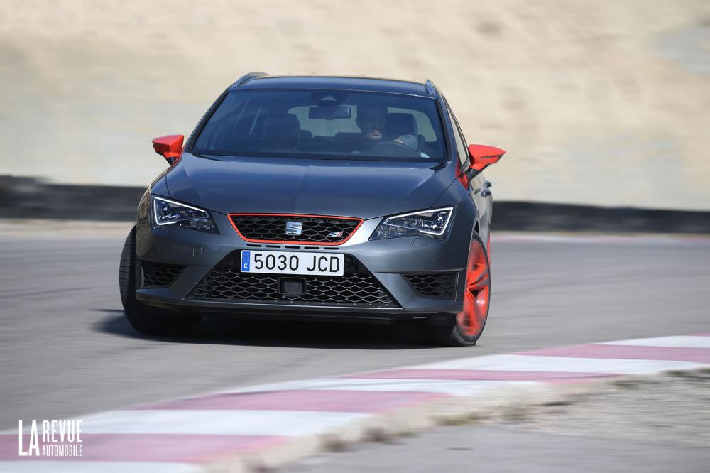 Image principale de l'actu: Seat leon st cupra le break le plus rapide sur le nurburgring 