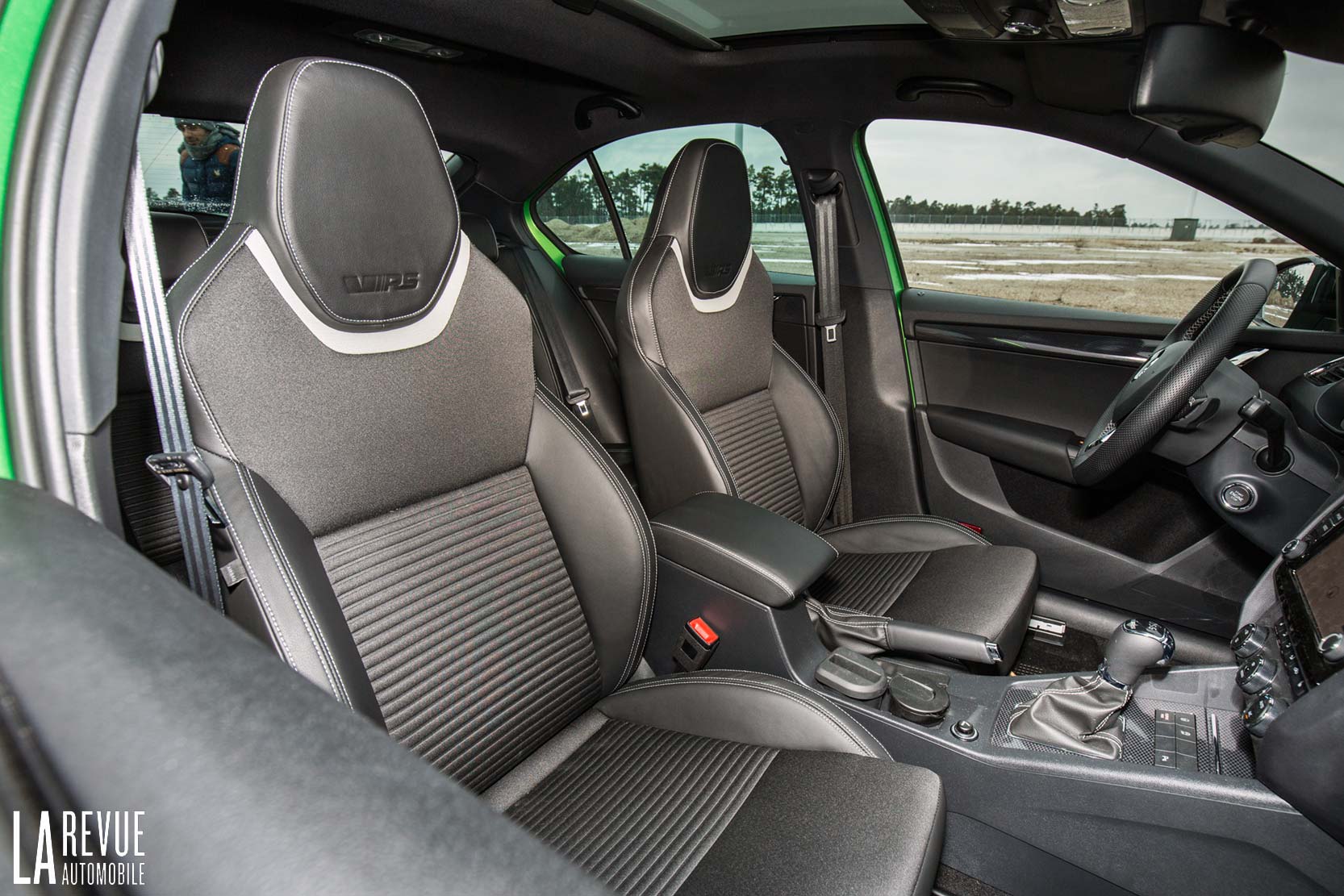 Interieur_Skoda-Octavia-RS-TDI-4x4_53