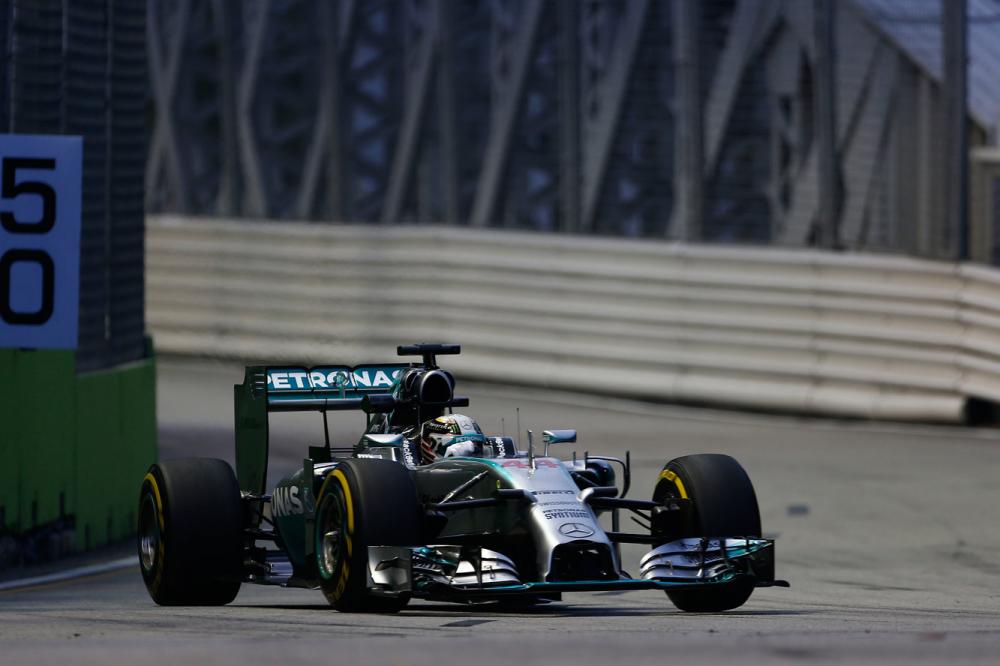 Image principale de l'actu: F1 gp de singapour hamilton gagne et double rosberg au championnat 