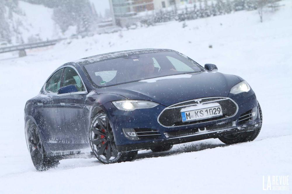 Image principale de l'actu: Un championnat de gt electriques avec la tesla s 