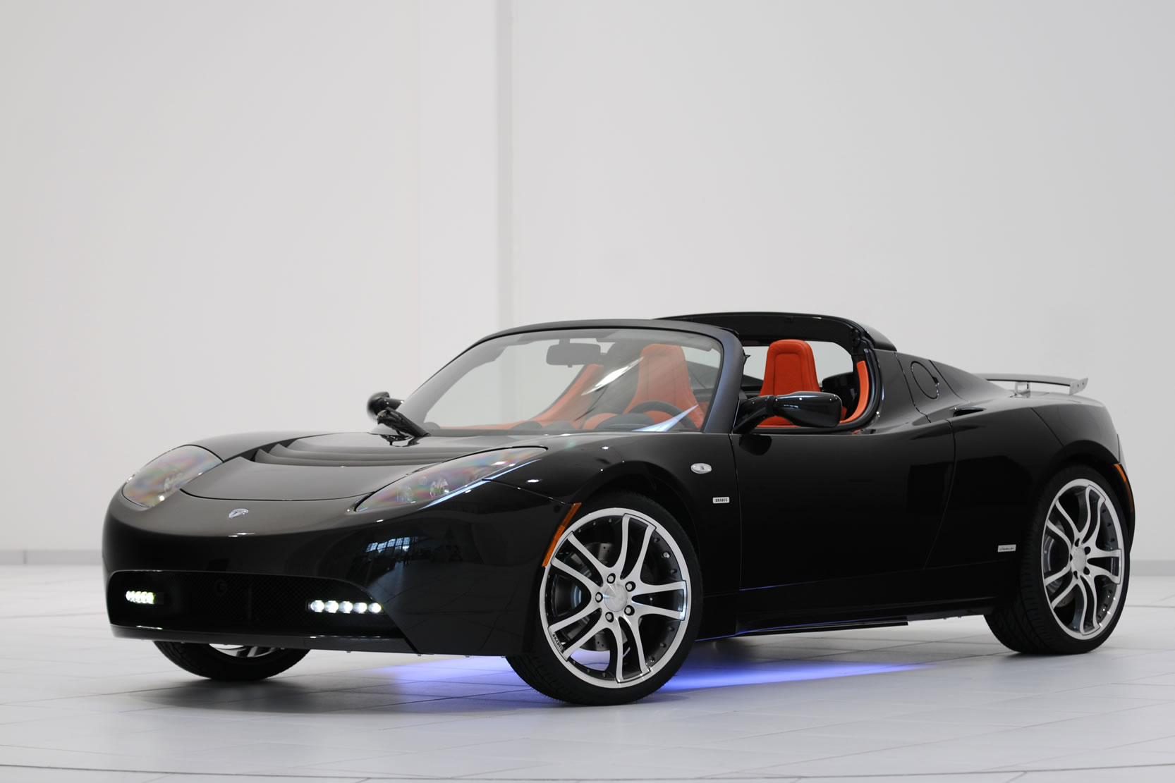 Image principale de l'actu: Nouvelles photos tesla roadster brabus 