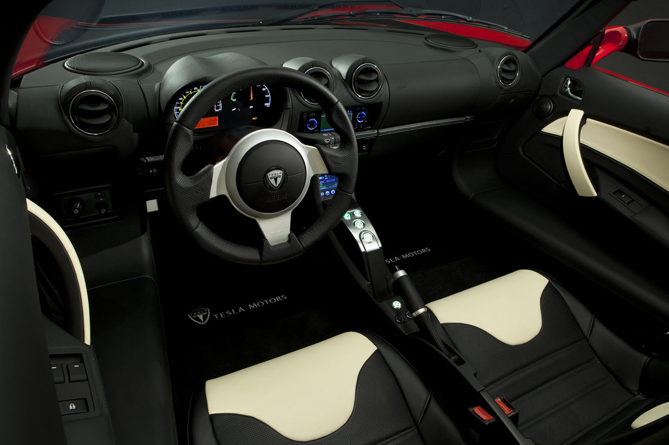 Tesla Interieur_Tesla-Roadster_18 photo en Haute Définition