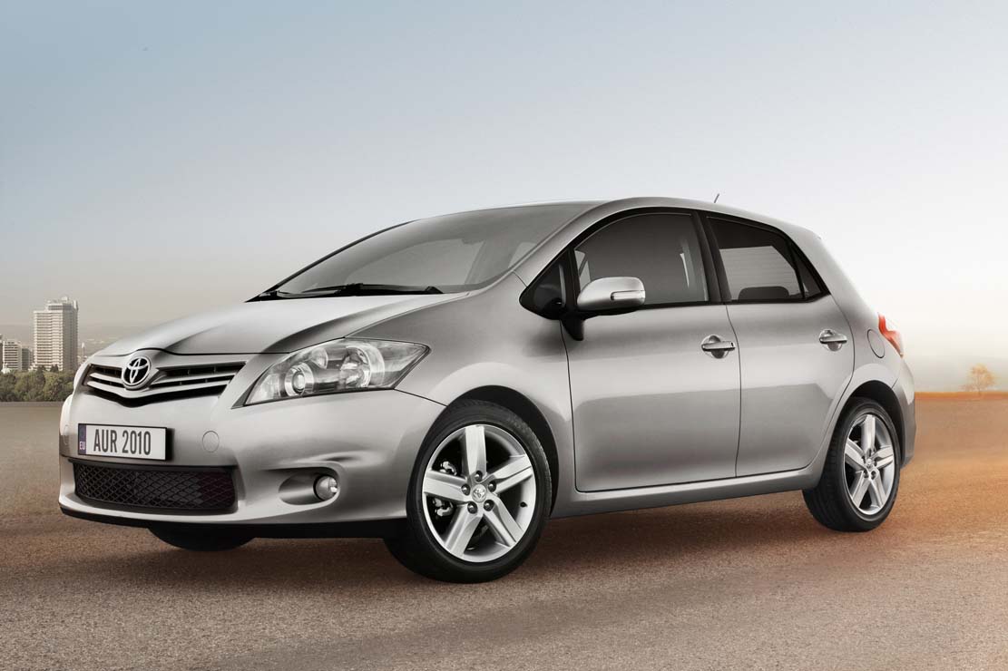 Toyota Auris-2010