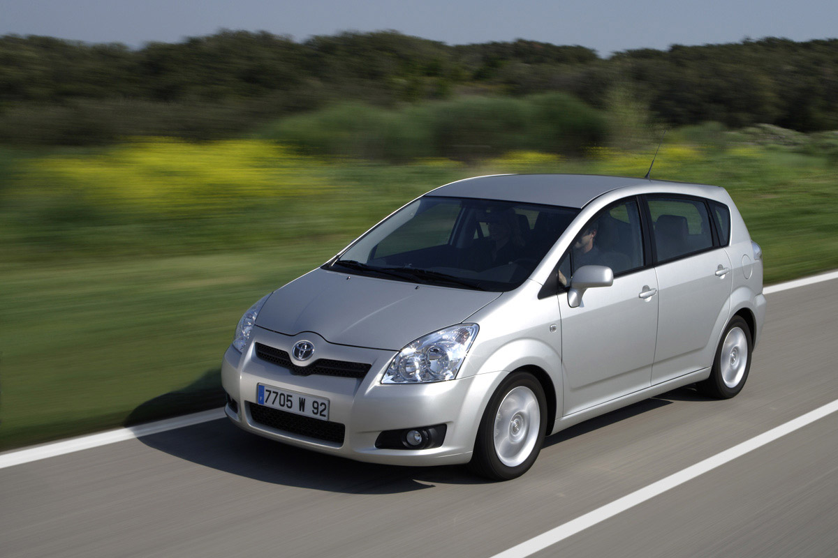 Image principale de l'actu: Nouvelles photos toyota corolla verso 