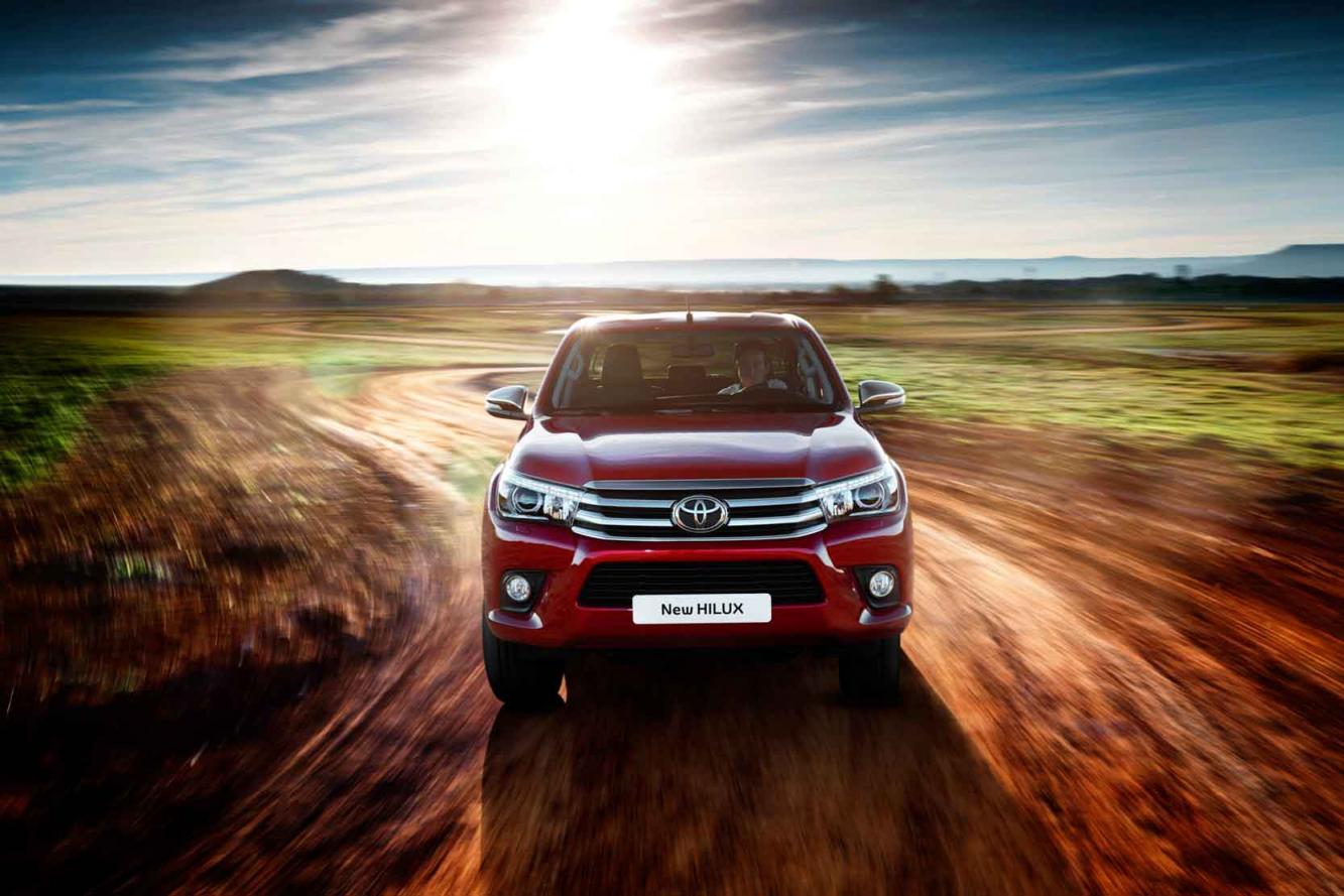 Image principale de l'actu: Essai Toyota Hilux : la légende des sables 1er partie