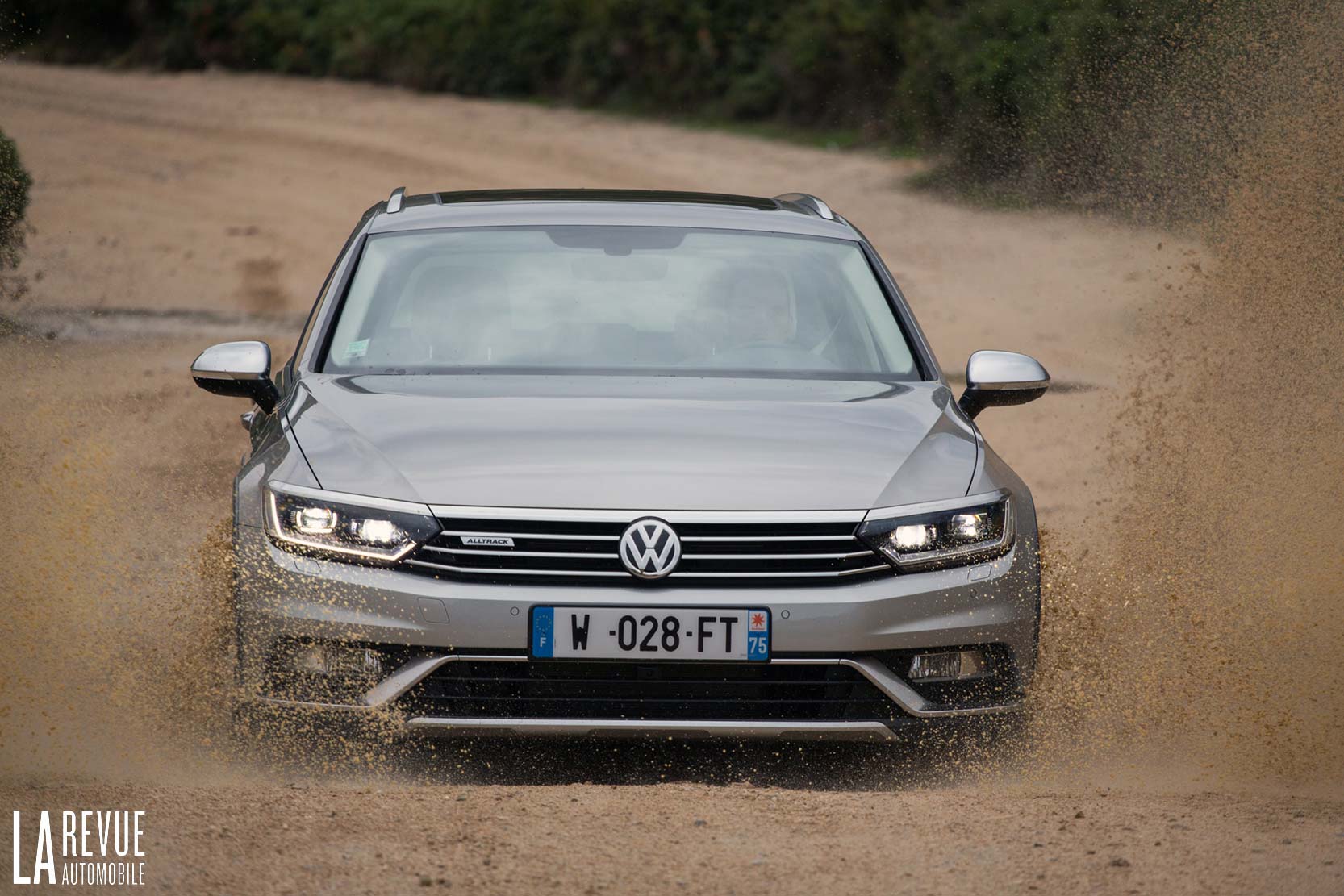 Image principale de l'actu: Essai Volkswagen Passat Alltrack : elle à du coffre