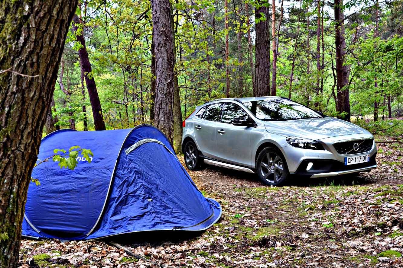 Image principale de l'actu: Galerie photos de l essai de la volvo v40 cross country d3 