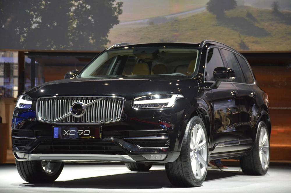 Image principale de l'actu: Volvo xc90 le crash test du fosse en video 