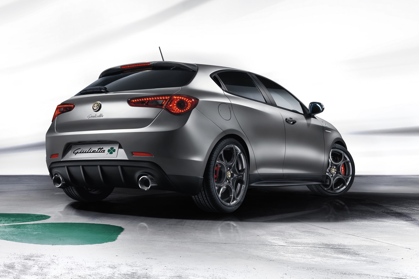 Les nouvelles alfa mito et giulietta quadrifoglio verde a geneve 