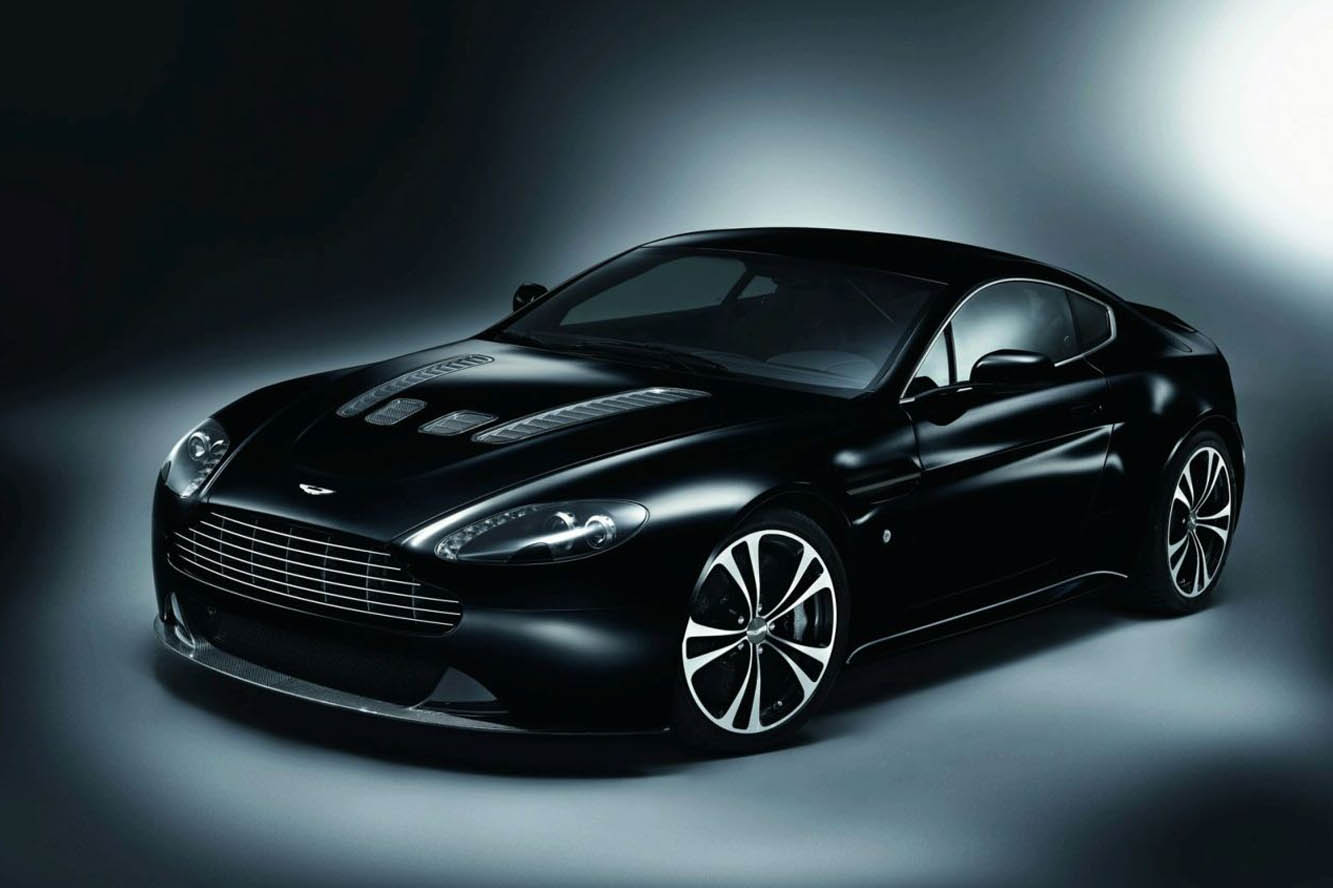 Des aston martin au carbone 
