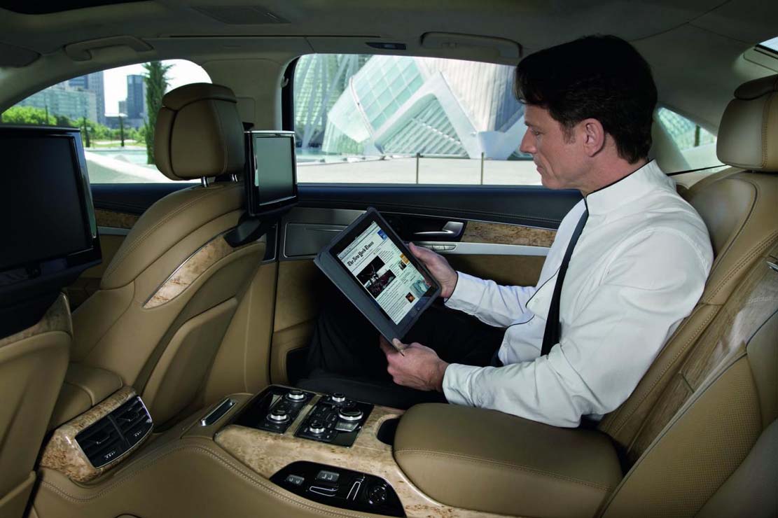 Image principale de l'actu: L'Audi A8 se transforme en hotspot