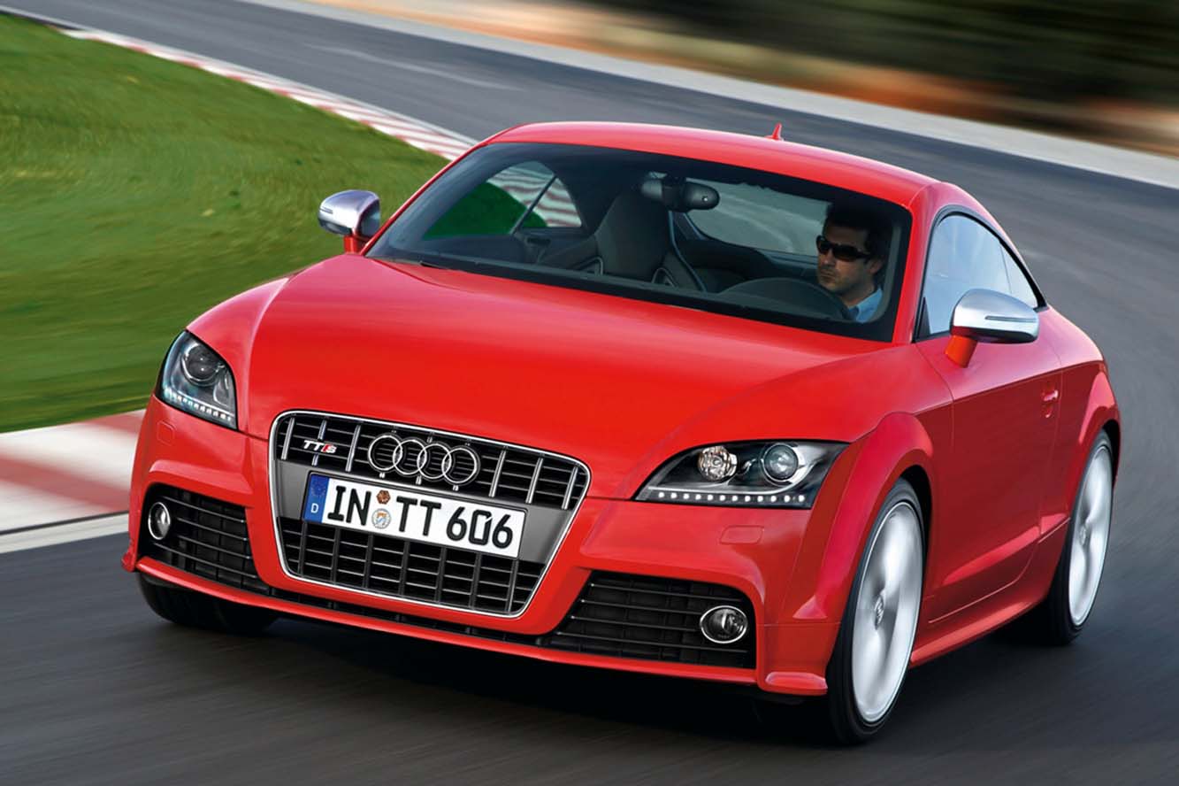 Audi tts la video les photos et la fiche technique 