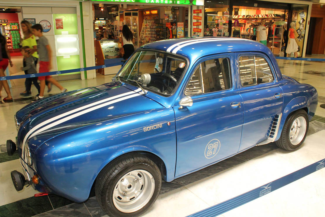 Expo de voitures anciennes en guadeloupe 