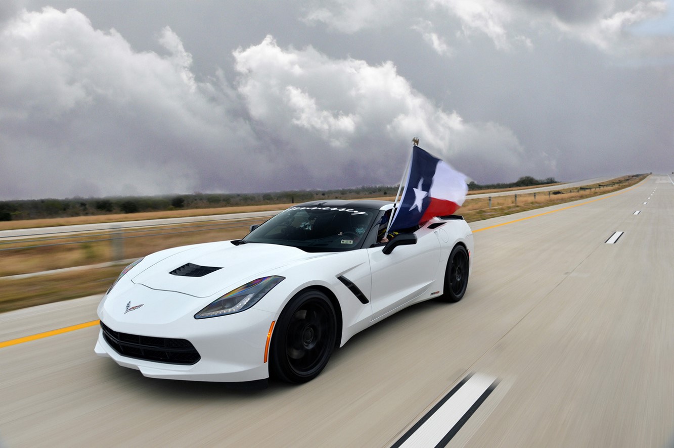 Hennessey fait depasser les 322 km h a la corvette c7 stingray 