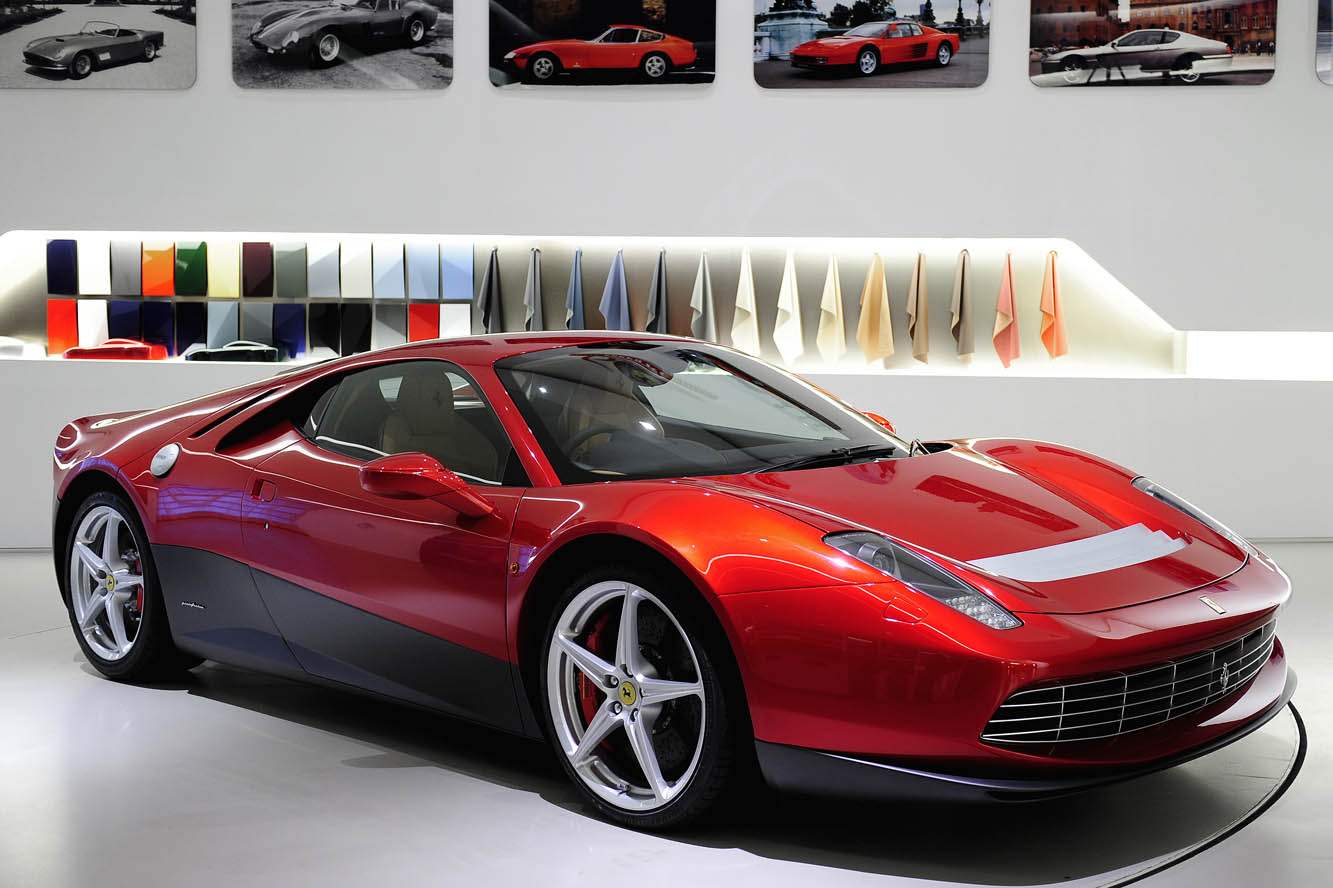 Image principale de l'actu: Ferrari sp12 ec le modele unique deric clapton 