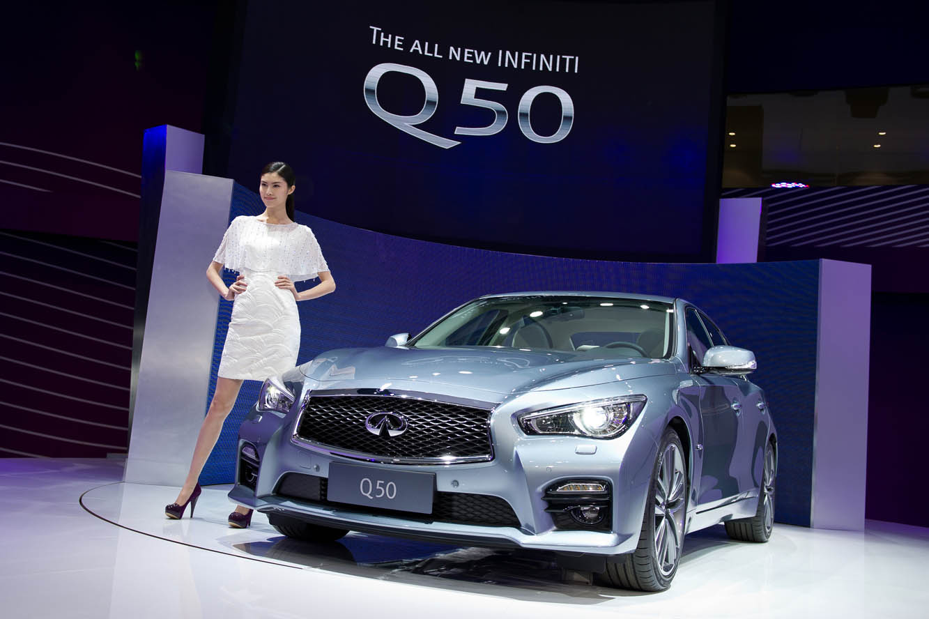 Infiniti a lassaut de la chine avec le q50 et qx50 