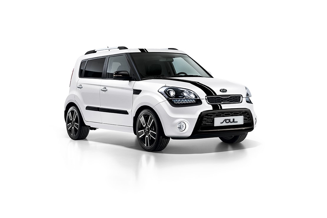 Serie speciale kia soul absolute white amp infinite black 