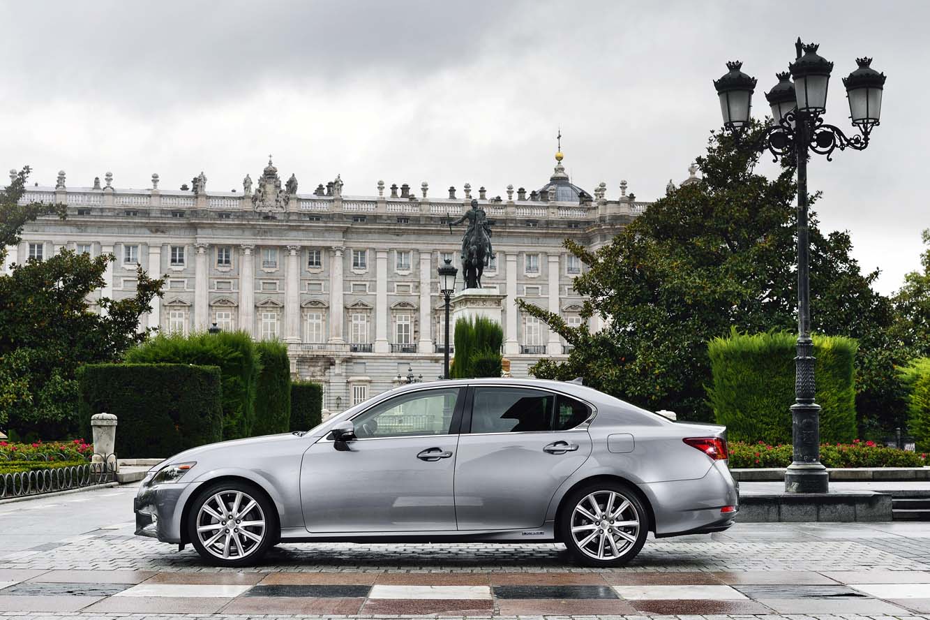 Lexus gs 300h 223 chevaux et seulement 109 grammes de co2 km 