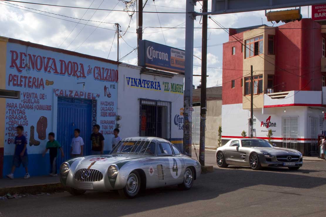 La sls amg et la 300sl dans la panamerica 