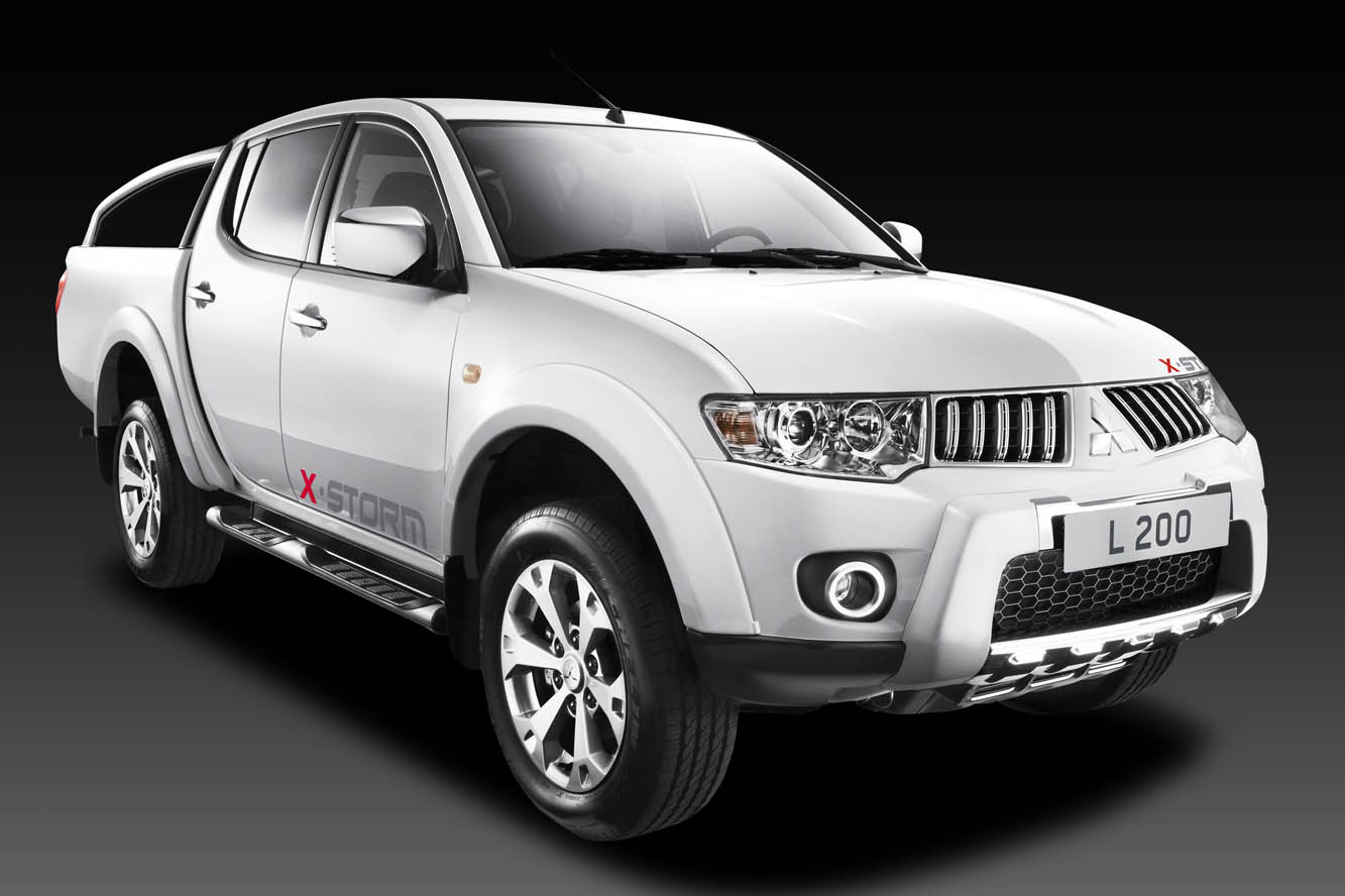 Mitsubishi l200 xstorm 5k de cadeaux 