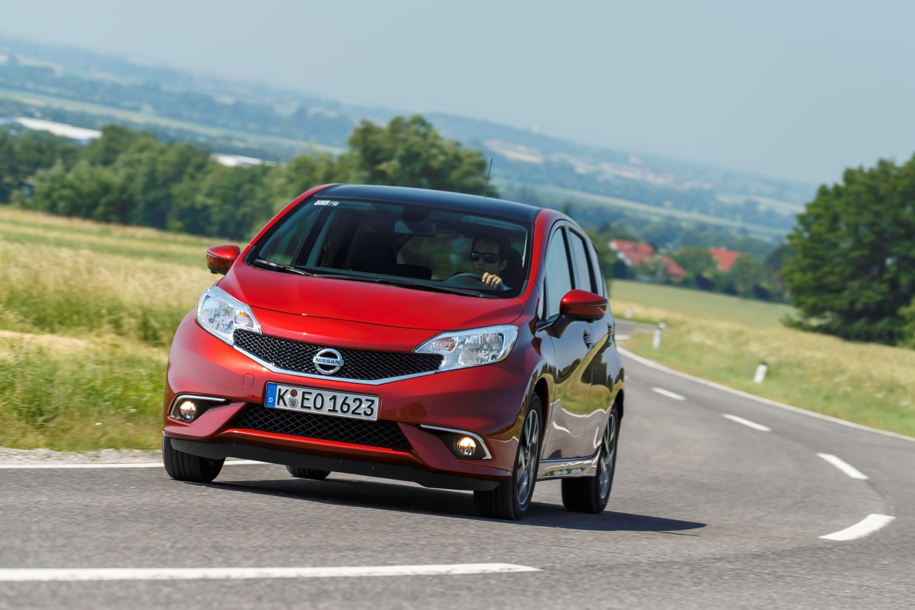 Image principale de l'actu: Serie speciale nissan note black line 