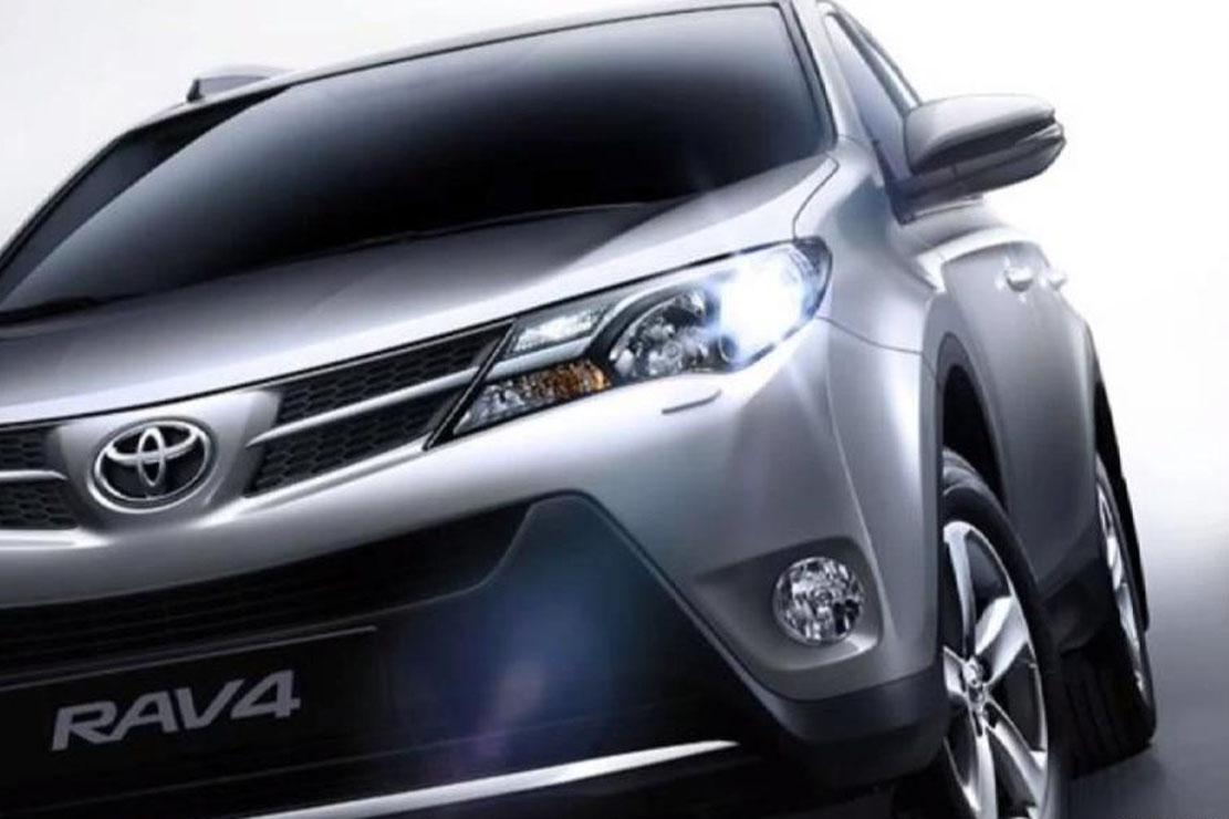 Le nouveau toyota rav4 2013 cest lui 