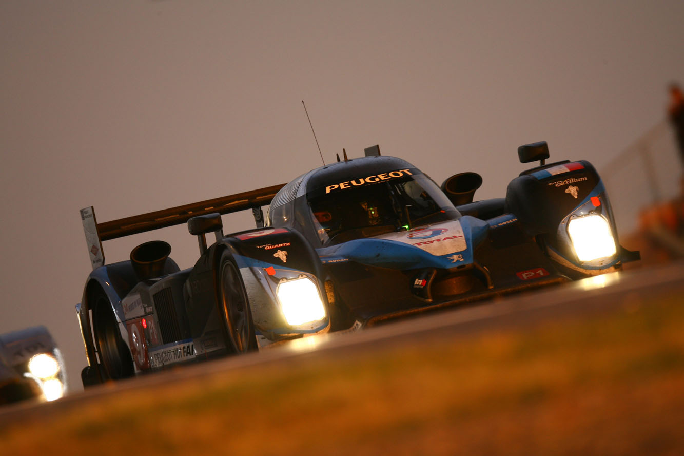 Peugeot et sa 908 hdi champion du monde dendurance 