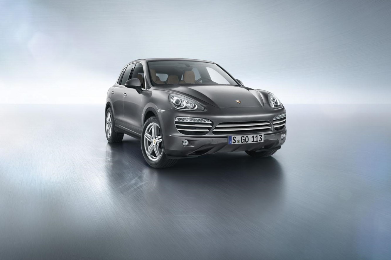 Image principale de l'actu: Porsche cayenne platinum edition v6 tout equipe 