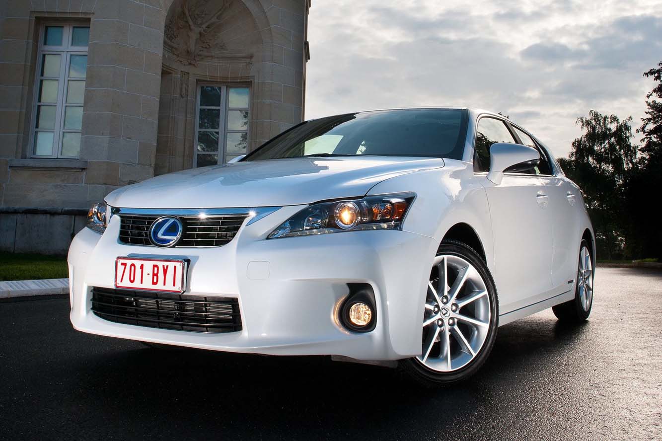 Image principale de l'actu: Prix de la lexus ct 200h millesime 2011 