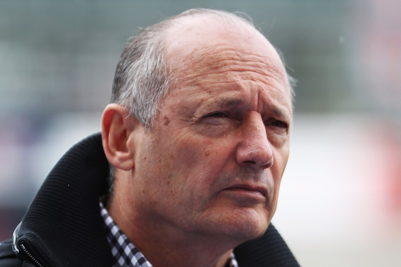 Mclaren f1 ron dennis reprend du service a la tete de l ecurie 