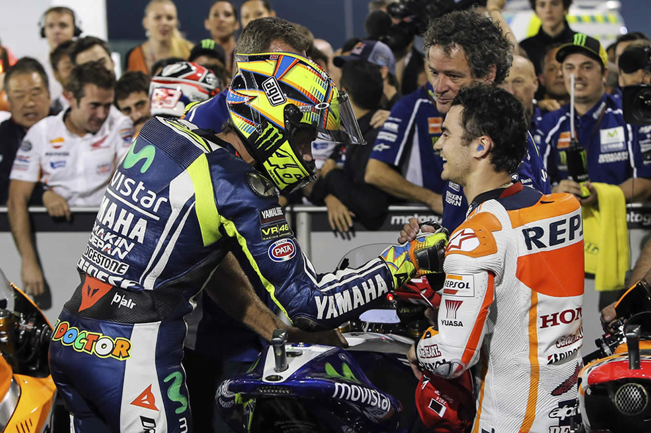 Moto gp 2014 rossi monte sur le podium pour le 1er gp du qatar 