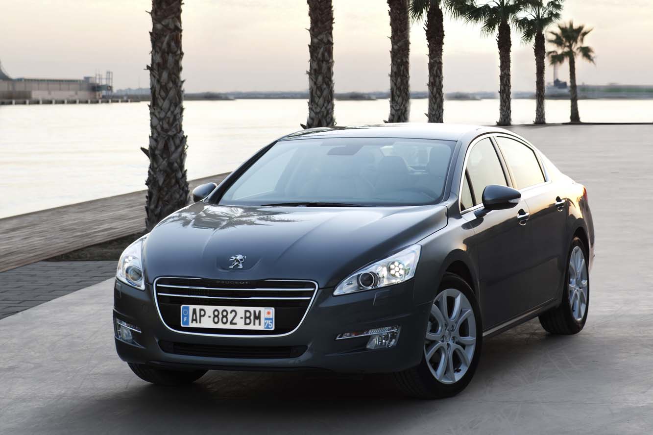 Peugeot 508 hybrid4 et 508 e hdi 