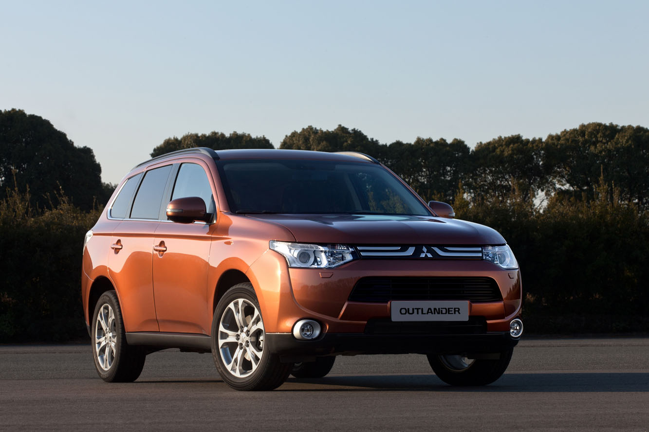 Le nouveau mitsubishi outlander en hybride 