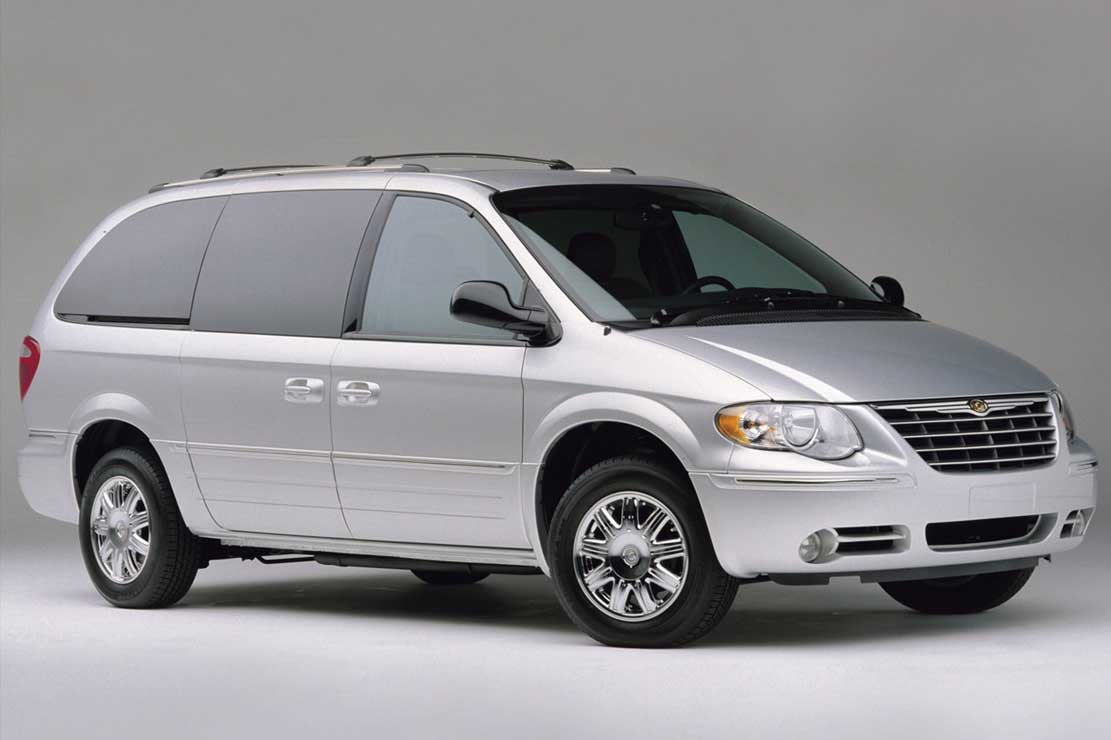 voyager minivan 2005