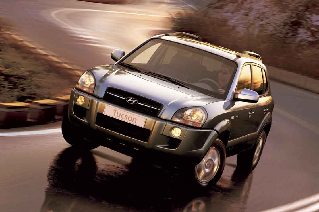 Fiche technique Hyundai Tucson 2.0 CRDi 4WD 2005