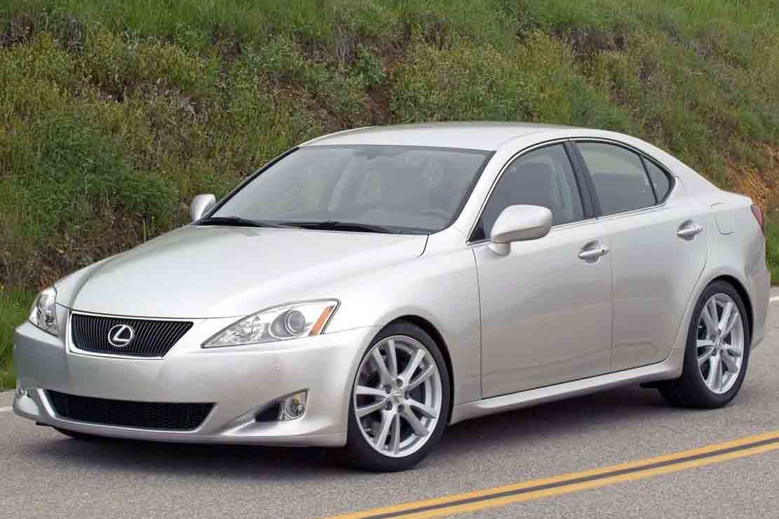 Fiche technique Lexus IS 220d 2006