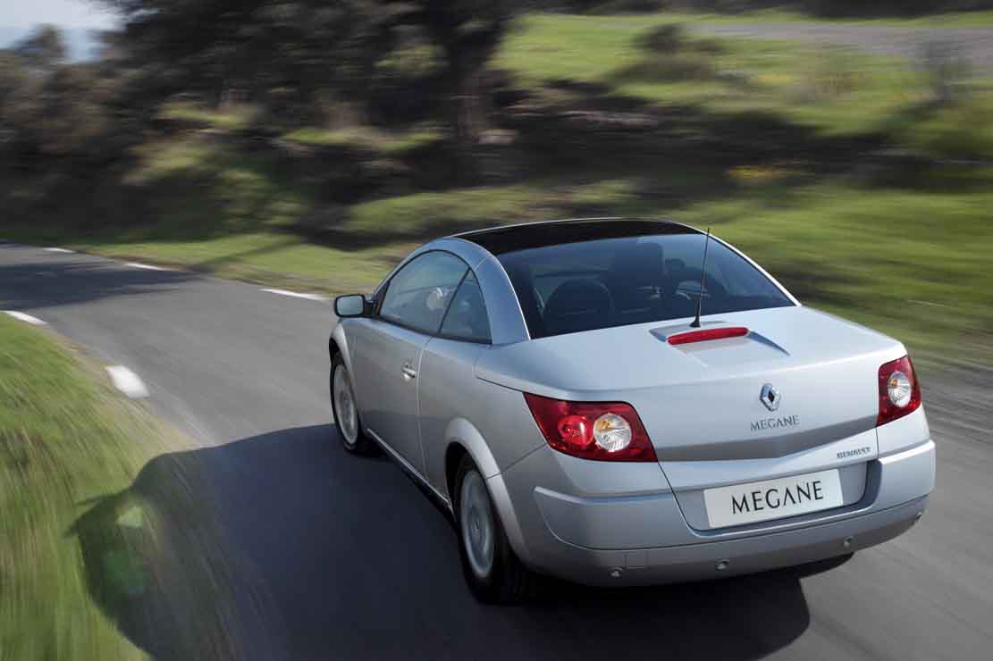 Fiche technique Renault Megane CC 1.6 16v 2006