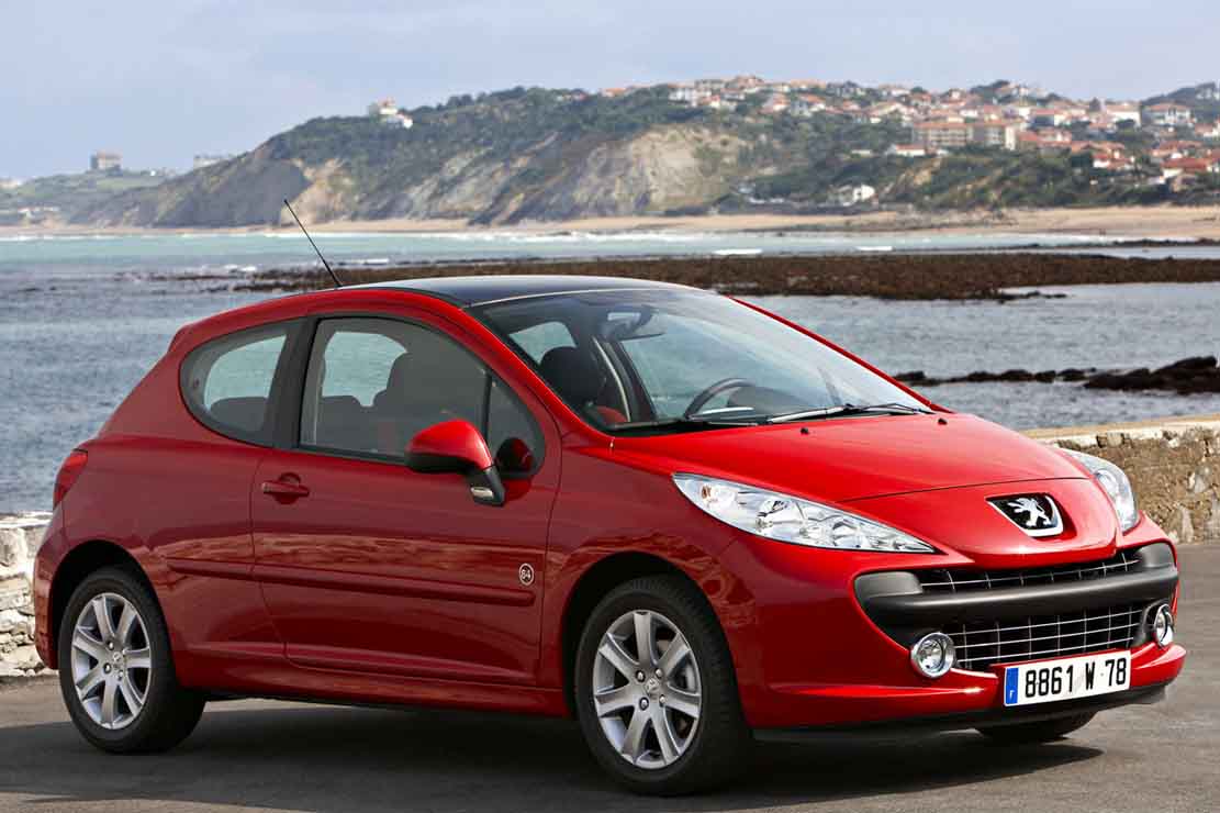 Fiche technique Peugeot 207 1.4 16V 2007