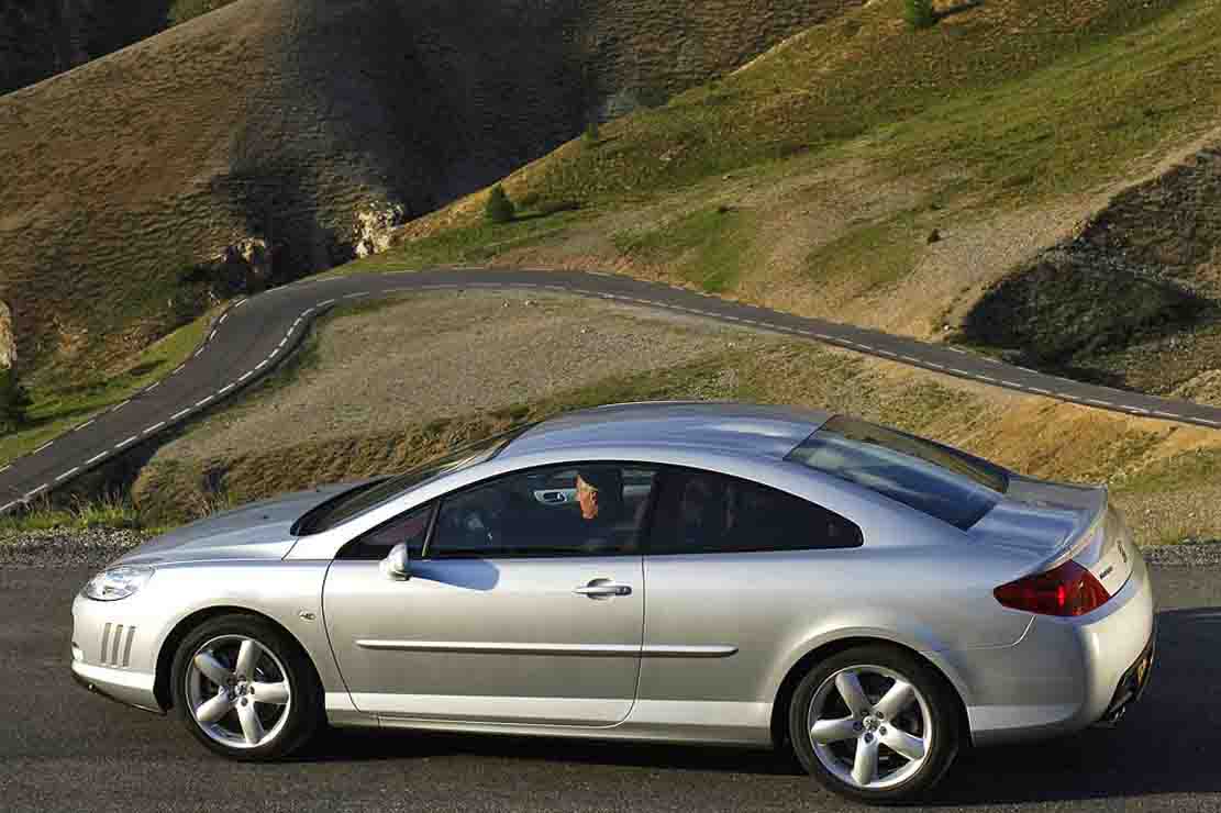 Fiche technique Peugeot 407 Coupe 2.7 V6 HDI 24V 2008