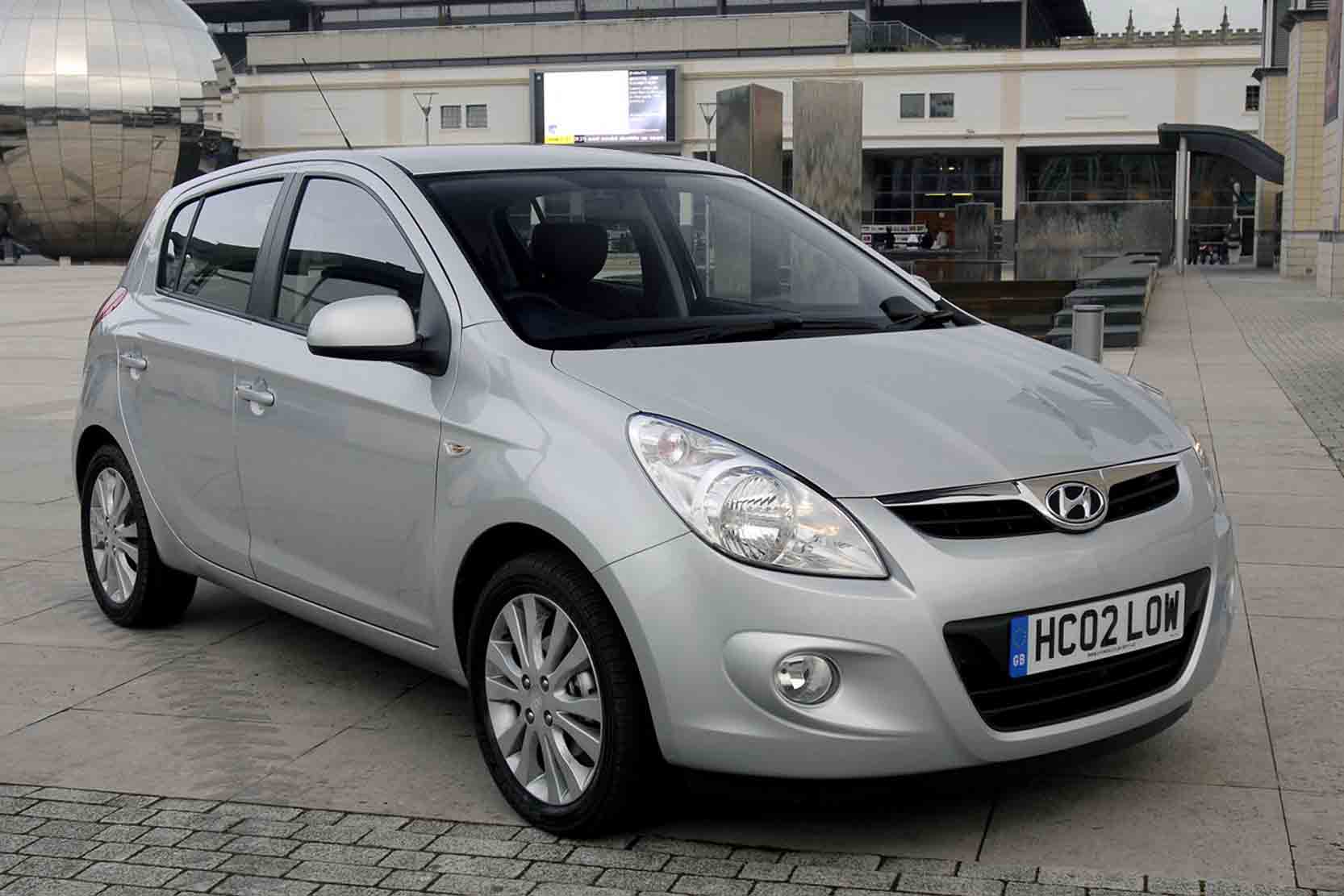 Fiche technique Hyundai i20 1.4 CRDi 75 2010