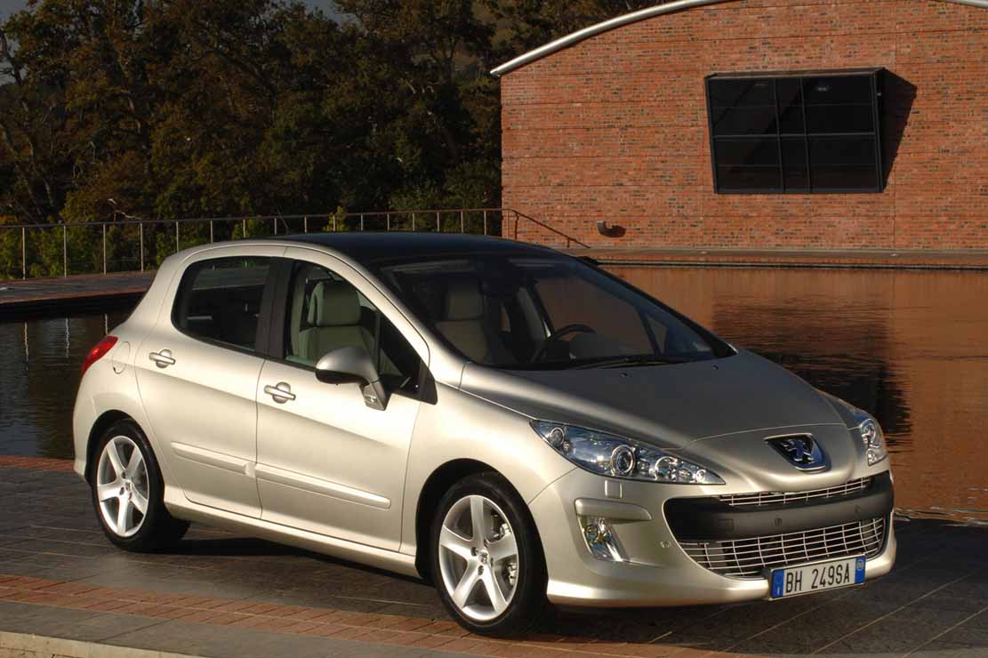 Fiche technique Peugeot 308 2.0 HDi 2010