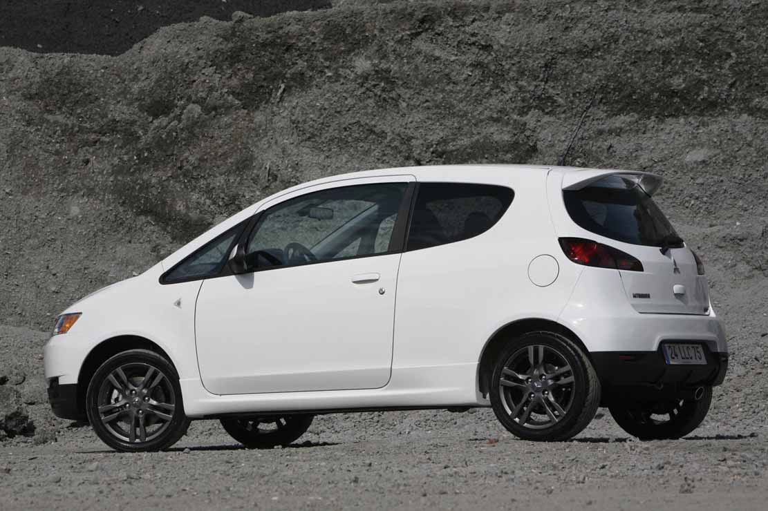Капот ralliart colt