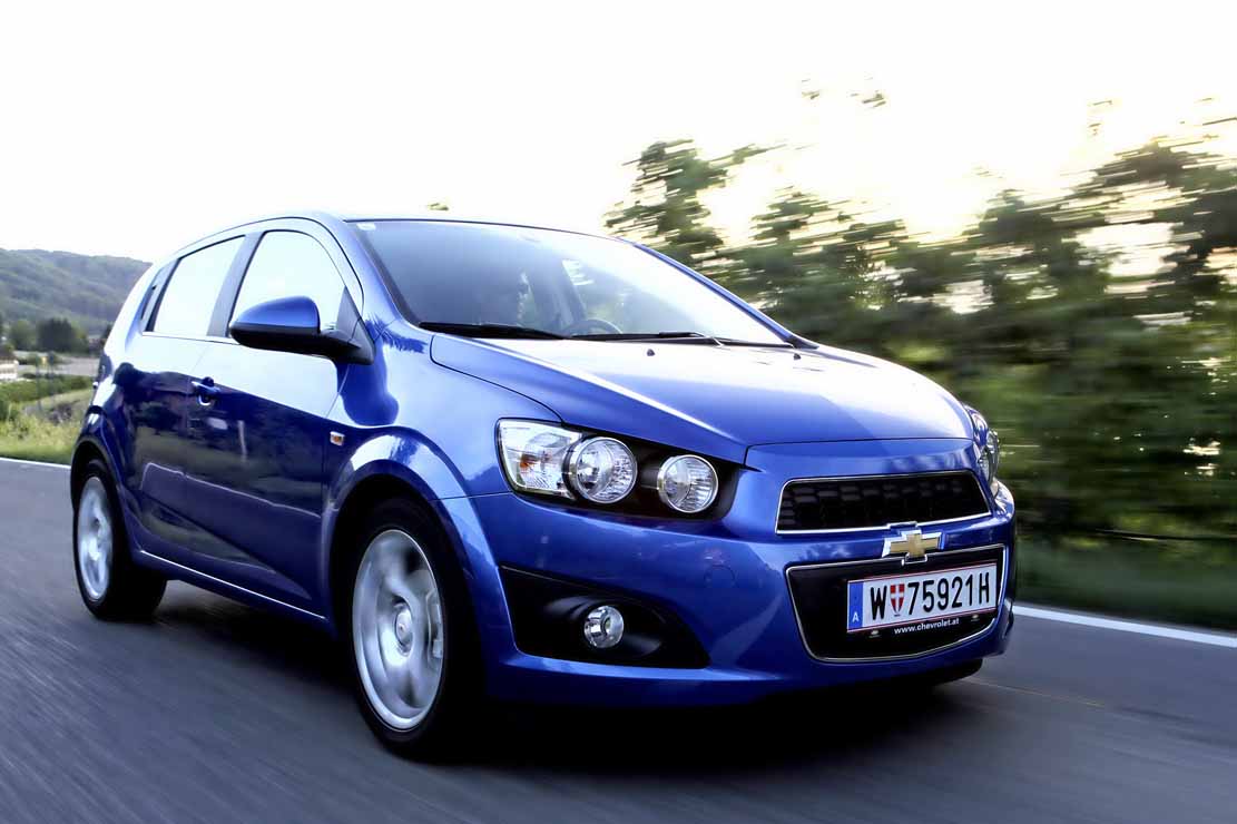 Fiche technique Chevrolet Aveo 1.2 16V 70 2012