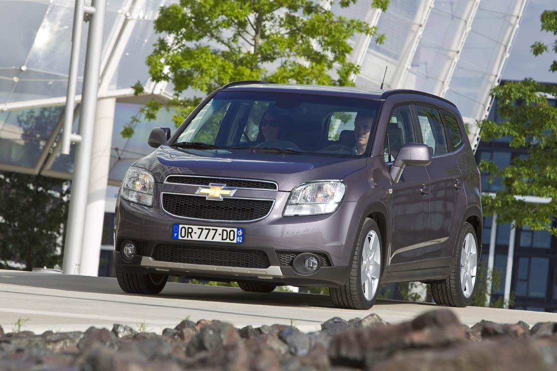 Fiche technique Chevrolet Orlando 2.0 VCDi 130 S&S 2013