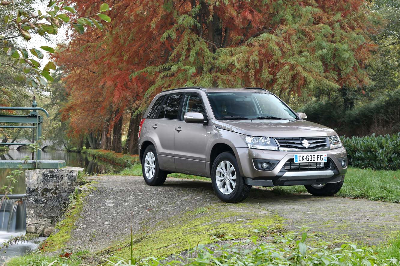 Купить гранд витара 2014. Suzuki Grand Vitara. Судзуки Гранд Витара 2013. Suzuki Grand Vitara 4x4. Судзуки Гранд Витара 2014.