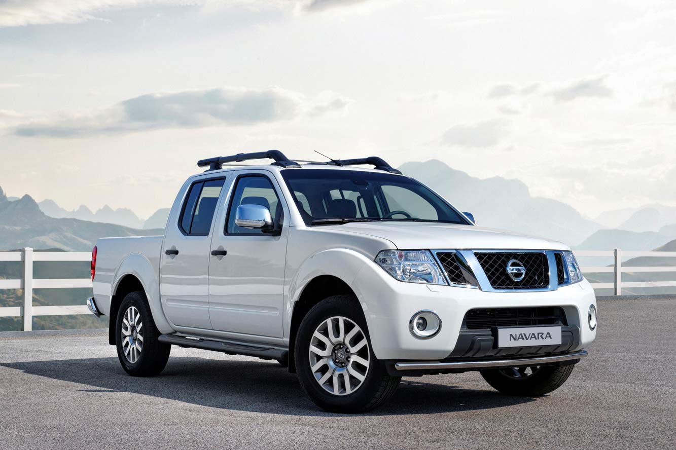 Fiche technique Nissan Navara Double Cab 3.0 V6 dCi 231