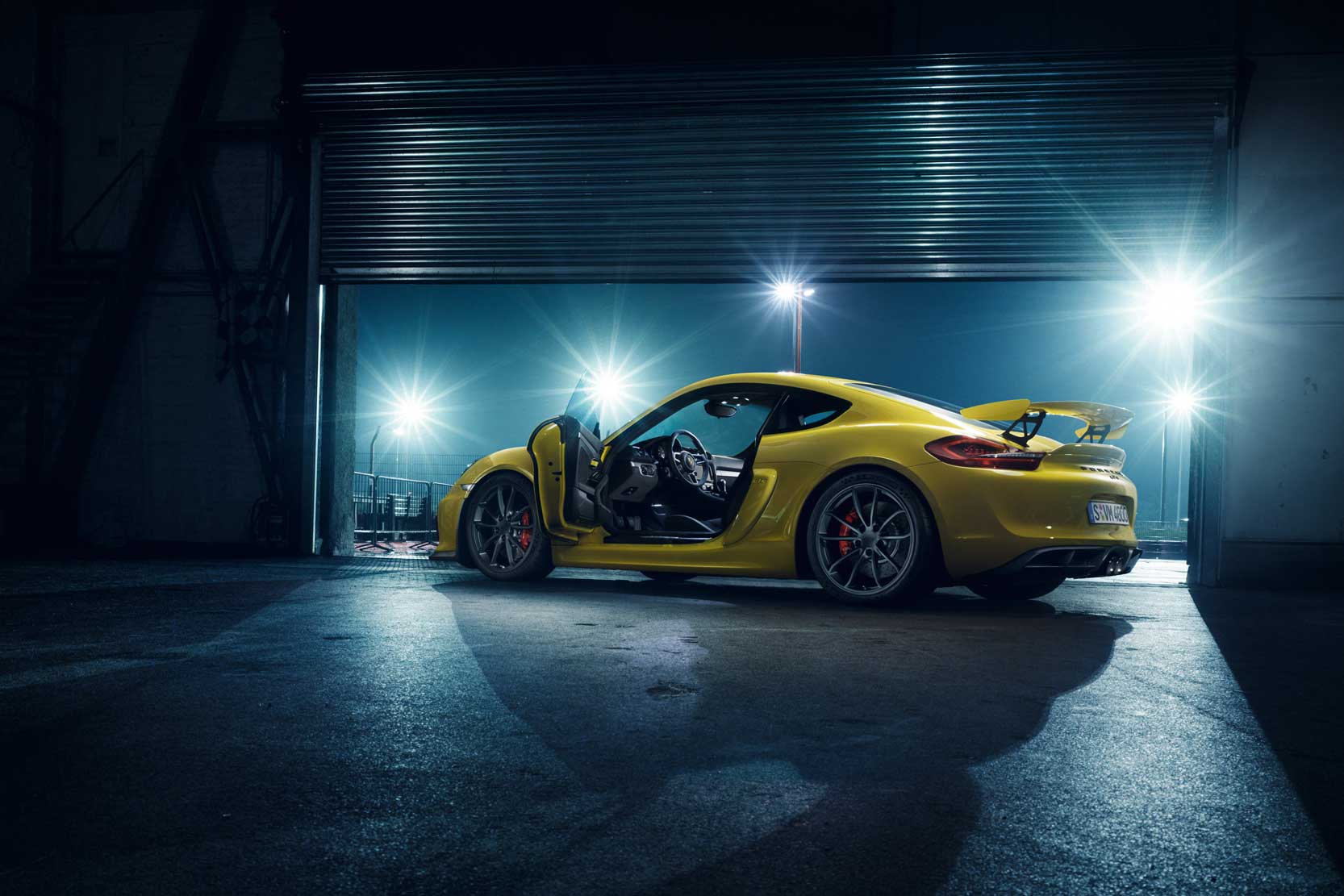 Fiche technique Porsche Cayman GT4 2016