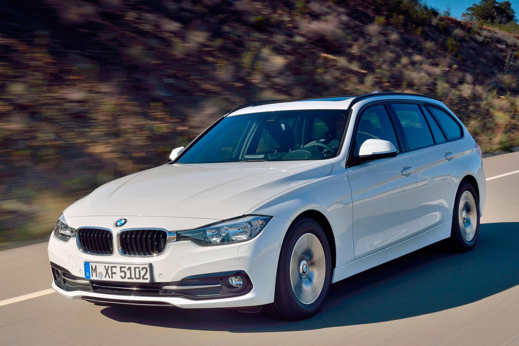 Fiche technique Bmw Serie 3 Touring 330i xDrive 2017